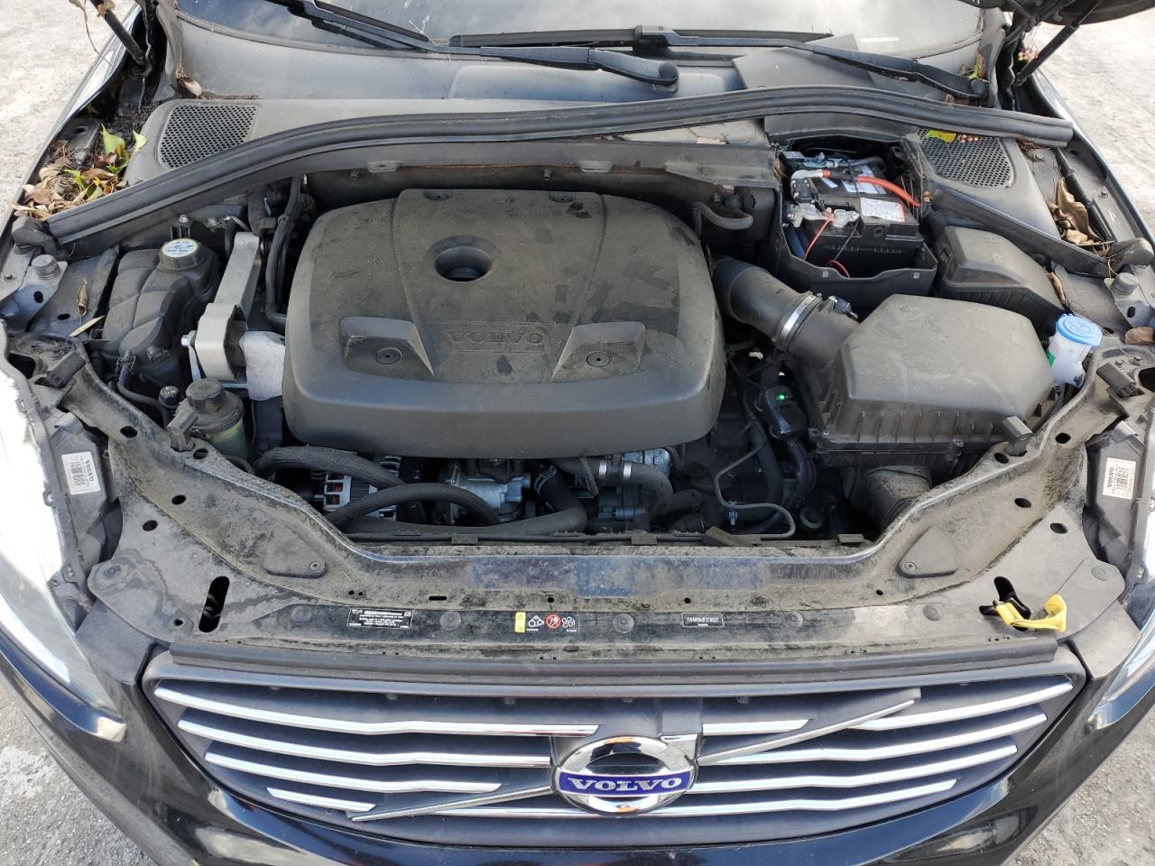 2015 Volvo Xc60 T5 Premier VIN: YV440MDK8F2738322 Lot: 92458705