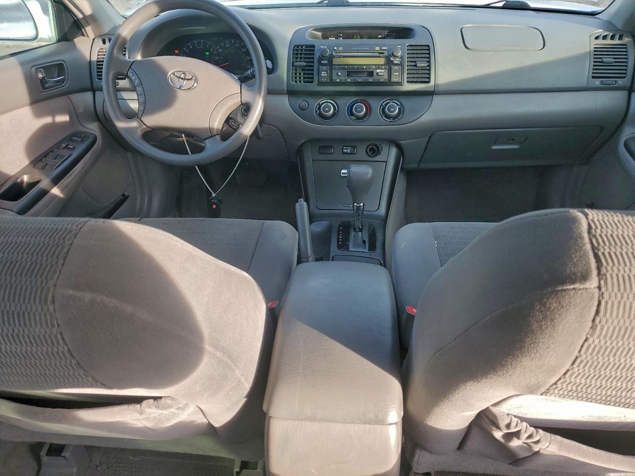 2005 Toyota Camry Le VIN: 4T1BE32K85U415931 Lot: 94390645