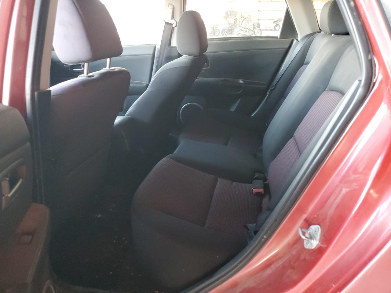 2005 Mazda 3 Hatchback VIN: JM1BK343651270506 Lot: 93029895