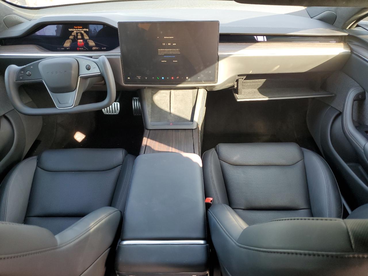 2021 Tesla Model S VIN: 5YJSA1E54MF443243 Lot: 90926175