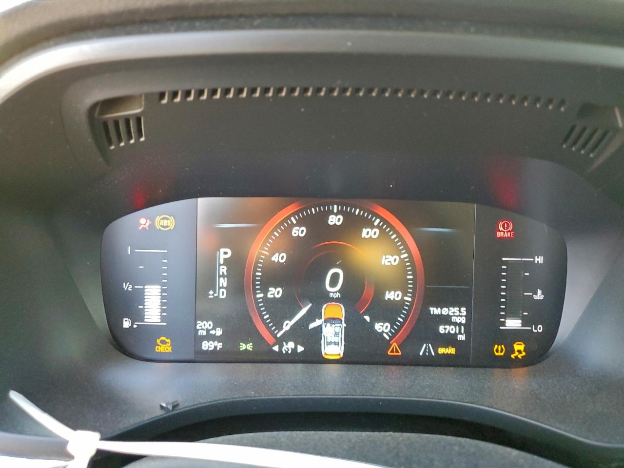 2019 Volvo Xc60 T5 Momentum VIN: LYV102DK8KB206099 Lot: 94103015