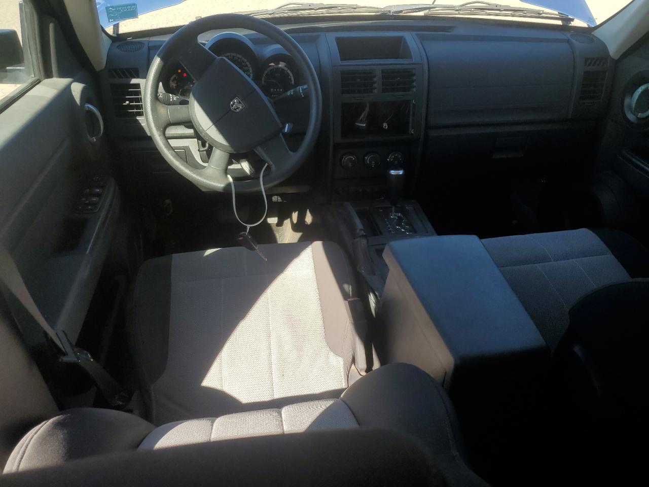 2007 Dodge Nitro Sxt VIN: 1D8GT28KX7W588585 Lot: 91436655