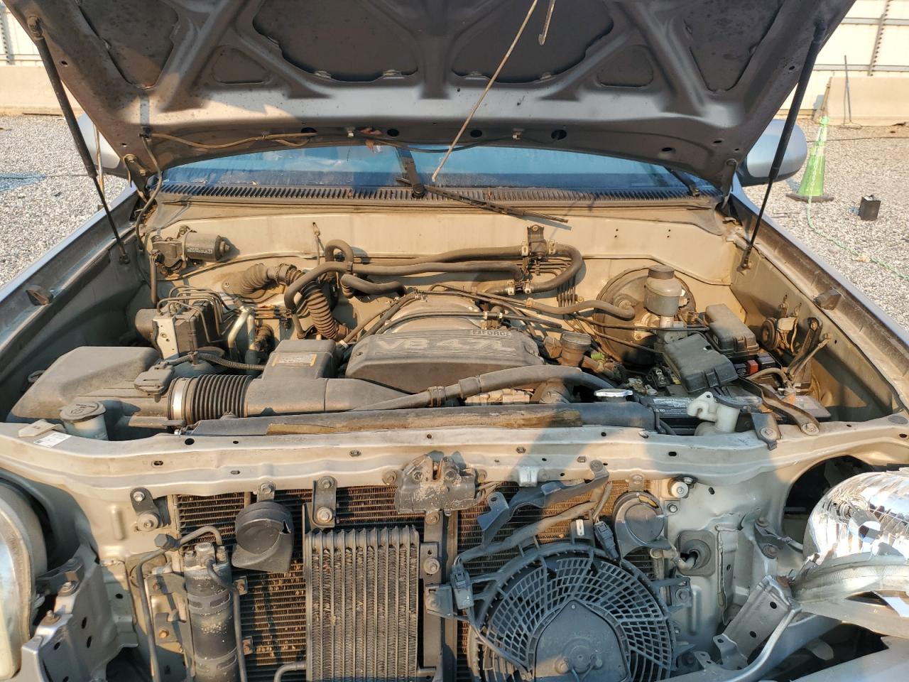 2001 Toyota Sequoia Limited VIN: 5TDZT38A51S055491 Lot: 92453895