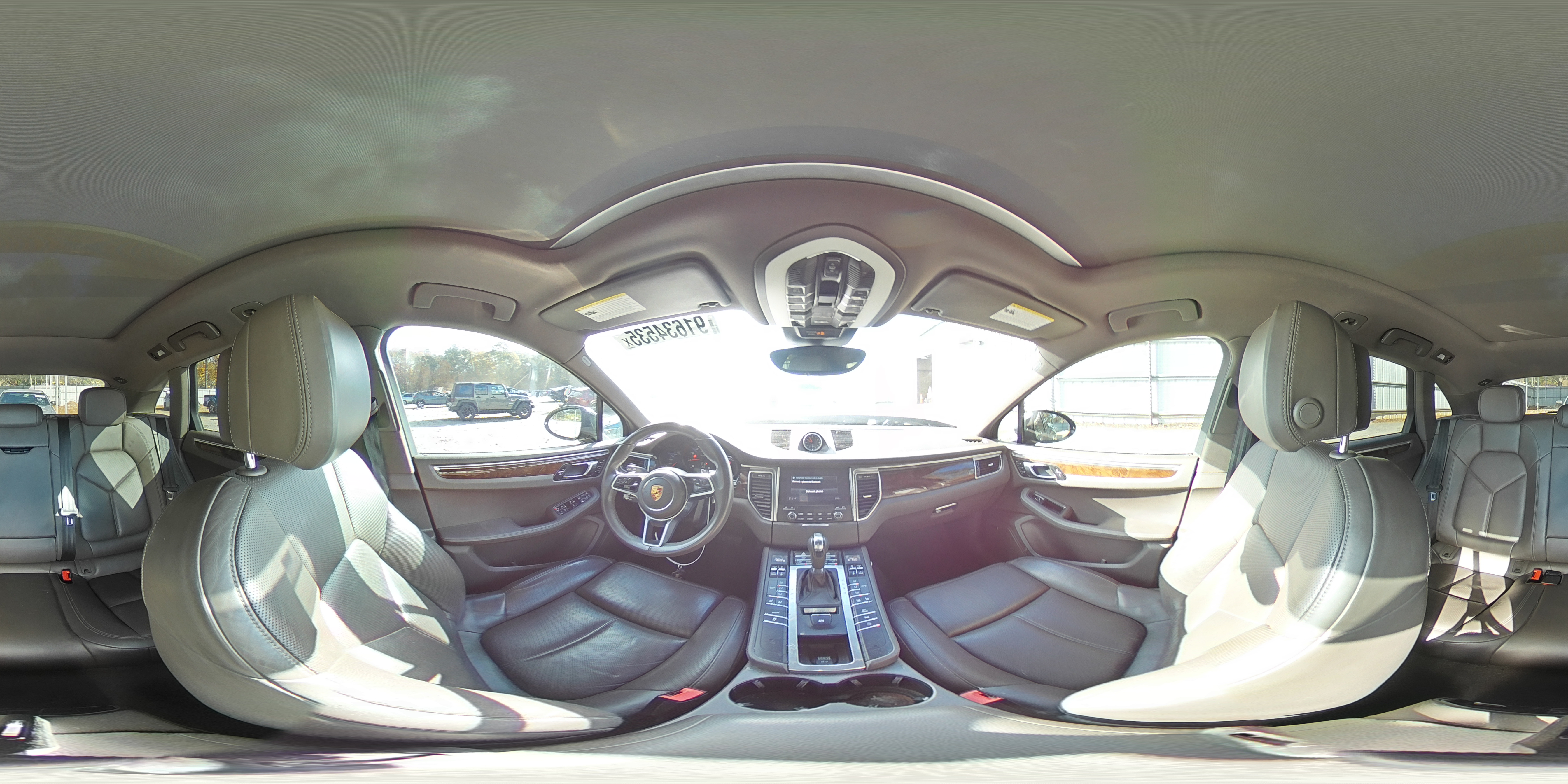 2018 Porsche Macan VIN: WP1AA2A57JLB17712 Lot: 91634535