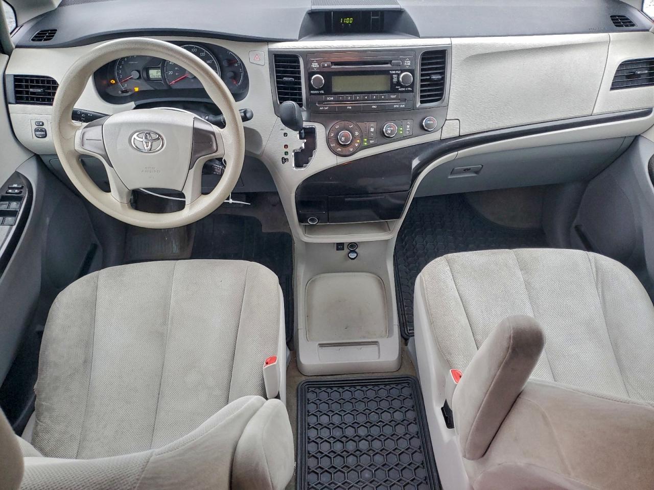 2013 Toyota Sienna VIN: 5TDZK3DC8DS336697 Lot: 94212395