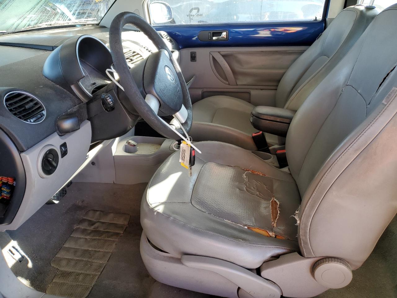 2008 Volkswagen New Beetle S VIN: 3VWPW31C98M521327 Lot: 91097225