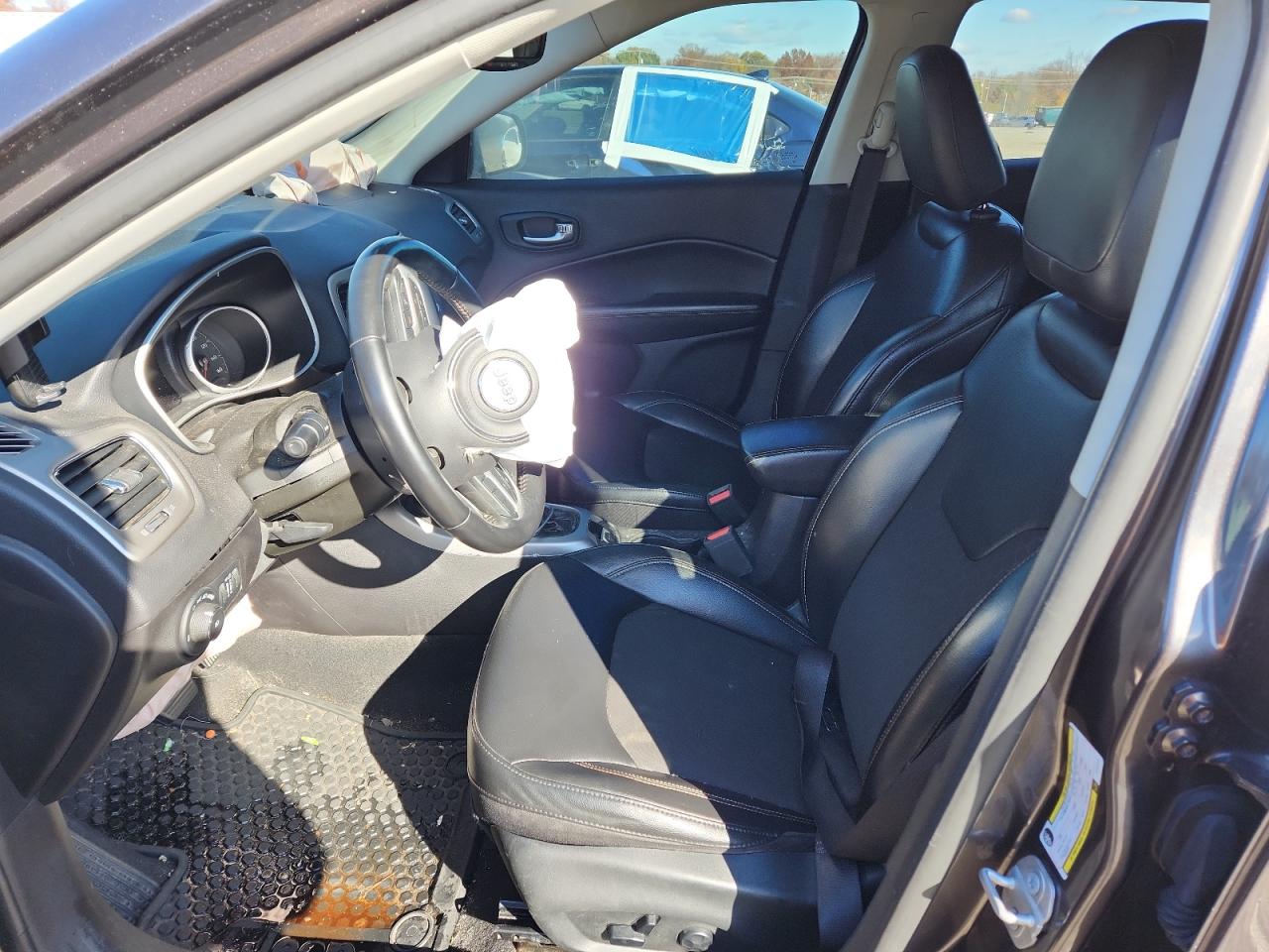 2020 Jeep Compass Latitude VIN: 3C4NJDBB9LT157171 Lot: 92437785