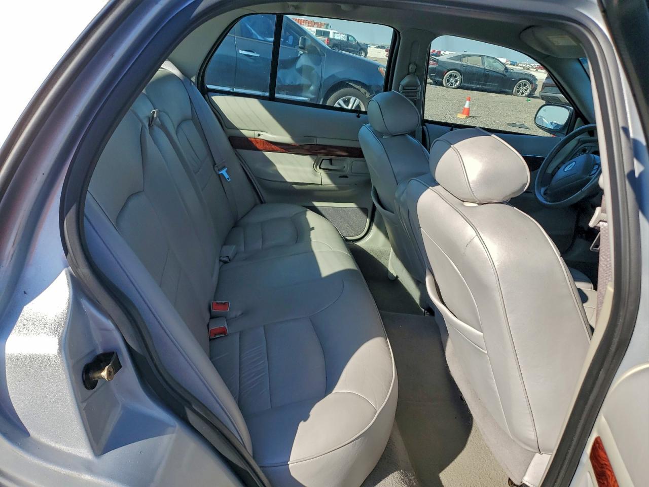 2002 Mercury Grand Marquis Ls VIN: 2MEFM75W62X638518 Lot: 92668025