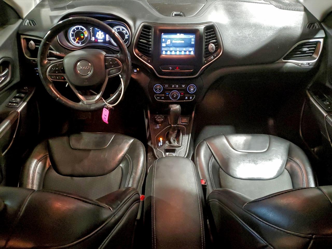 2019 Jeep Cherokee Latitude Plus VIN: 1C4PJMLB3KD364490 Lot: 94304795