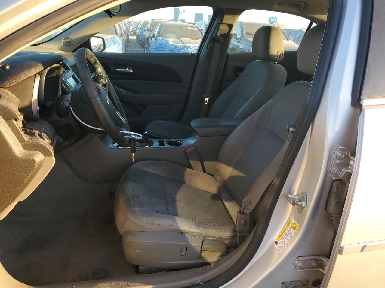 2015 Chevrolet Malibu Ls VIN: 1G11B5SL2FF128676 Lot: 92328775