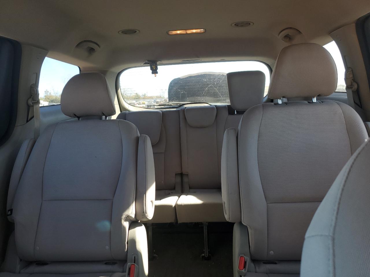 2015 Kia Sedona Lx VIN: KNDMB5C16F6046628 Lot: 90462515