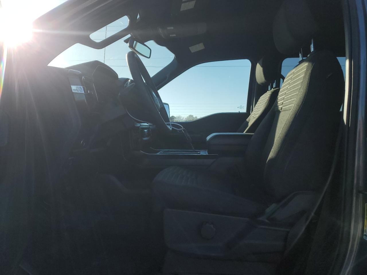 2022 Ford F150 Supercrew VIN: 1FTEW1CP9NFA59328 Lot: 92648755