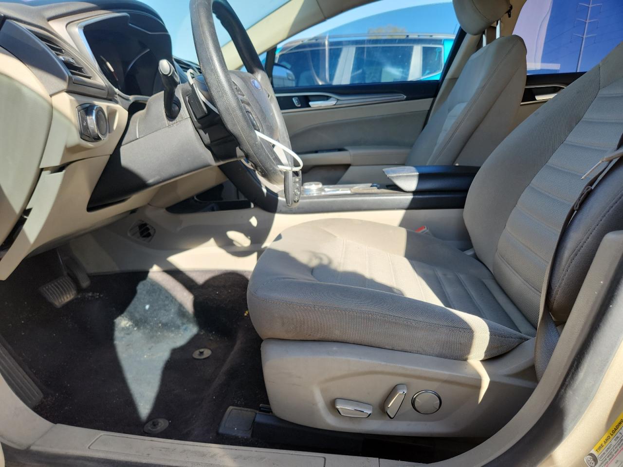 2017 Ford Fusion Se VIN: 3FA6P0HD0HR312558 Lot: 92329805