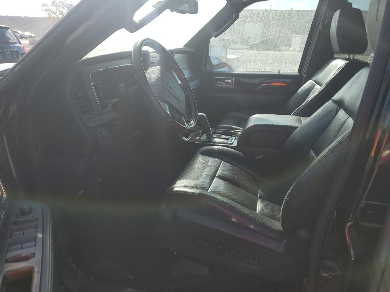 2011 Lincoln Navigator VIN: 5LMJJ2J51BEJ06642 Lot: 91519245