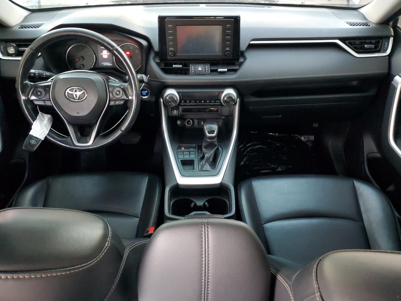 2019 Toyota Rav4 Xle Premium VIN: JTMA1RFV5KD015517 Lot: 91439225