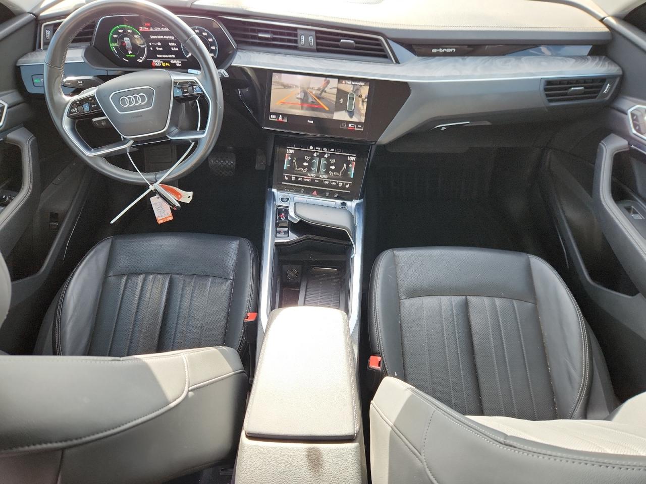 2022 Audi E-Tron Premium Plus VIN: WA1LAAGE6NB011026 Lot: 91427445