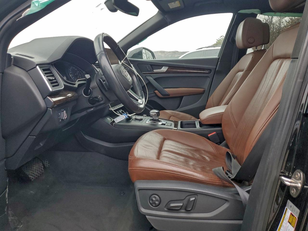 2019 Audi Q5 Premium VIN: WA1ANAFY8K2078133 Lot: 93555135