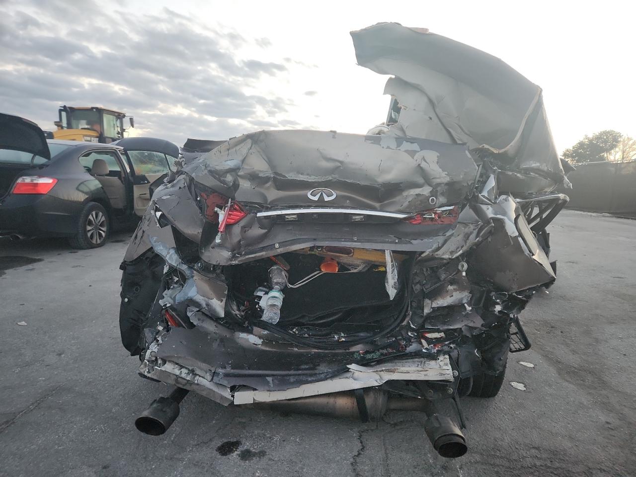 2015 Infiniti Q50 Base VIN: JN1BV7AP8FM332609 Lot: 91506205