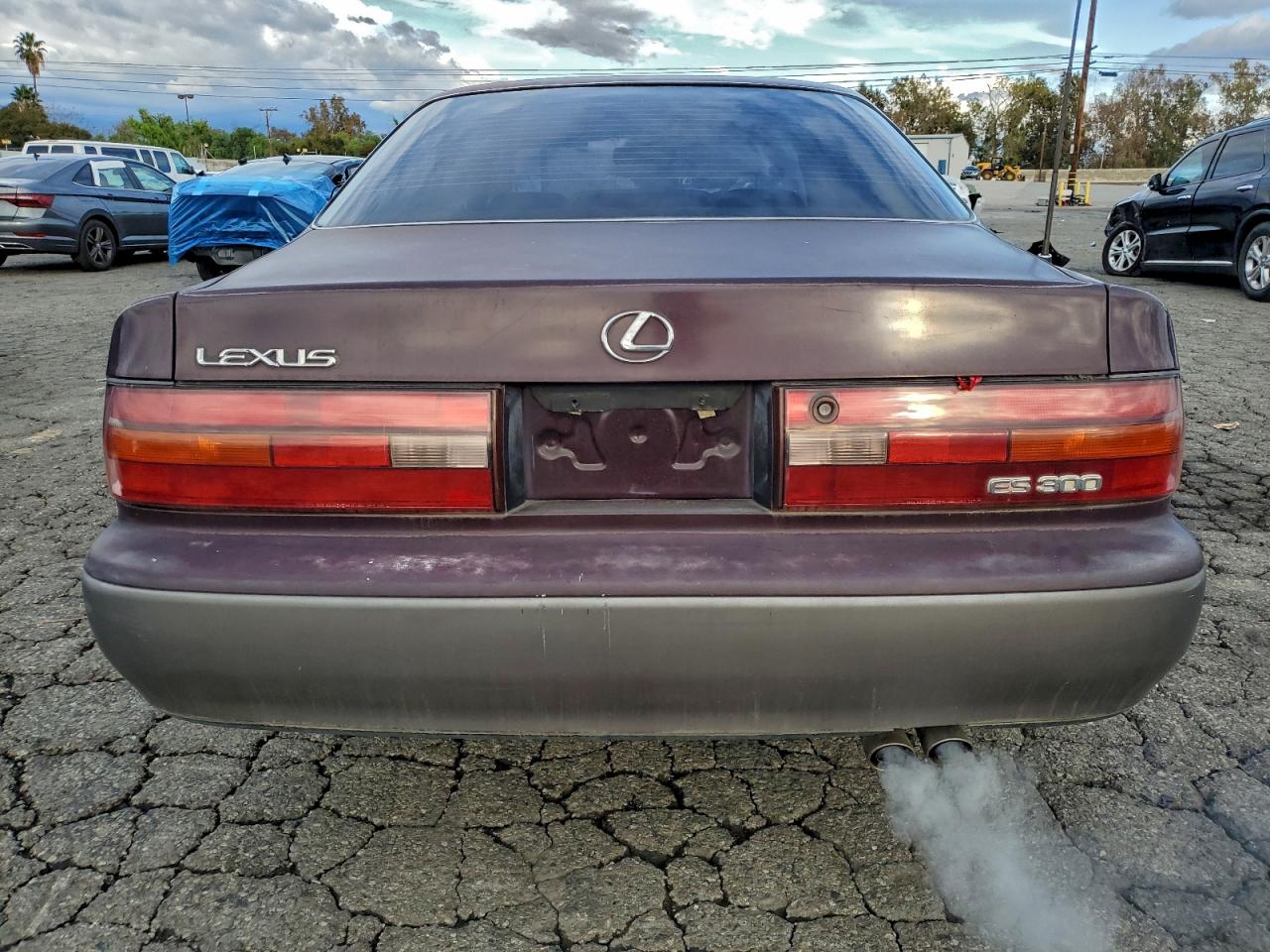 1993 Lexus Es 300 VIN: JT8VK13T4N0093932 Lot: 93789885