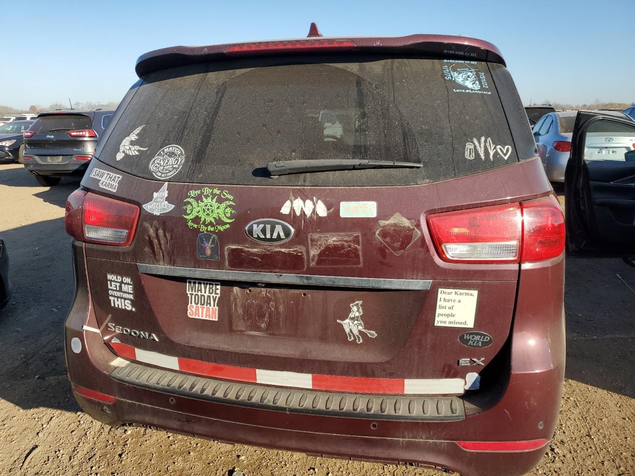 2017 Kia Sedona Ex VIN: KNDMC5C16H6292188 Lot: 92828285