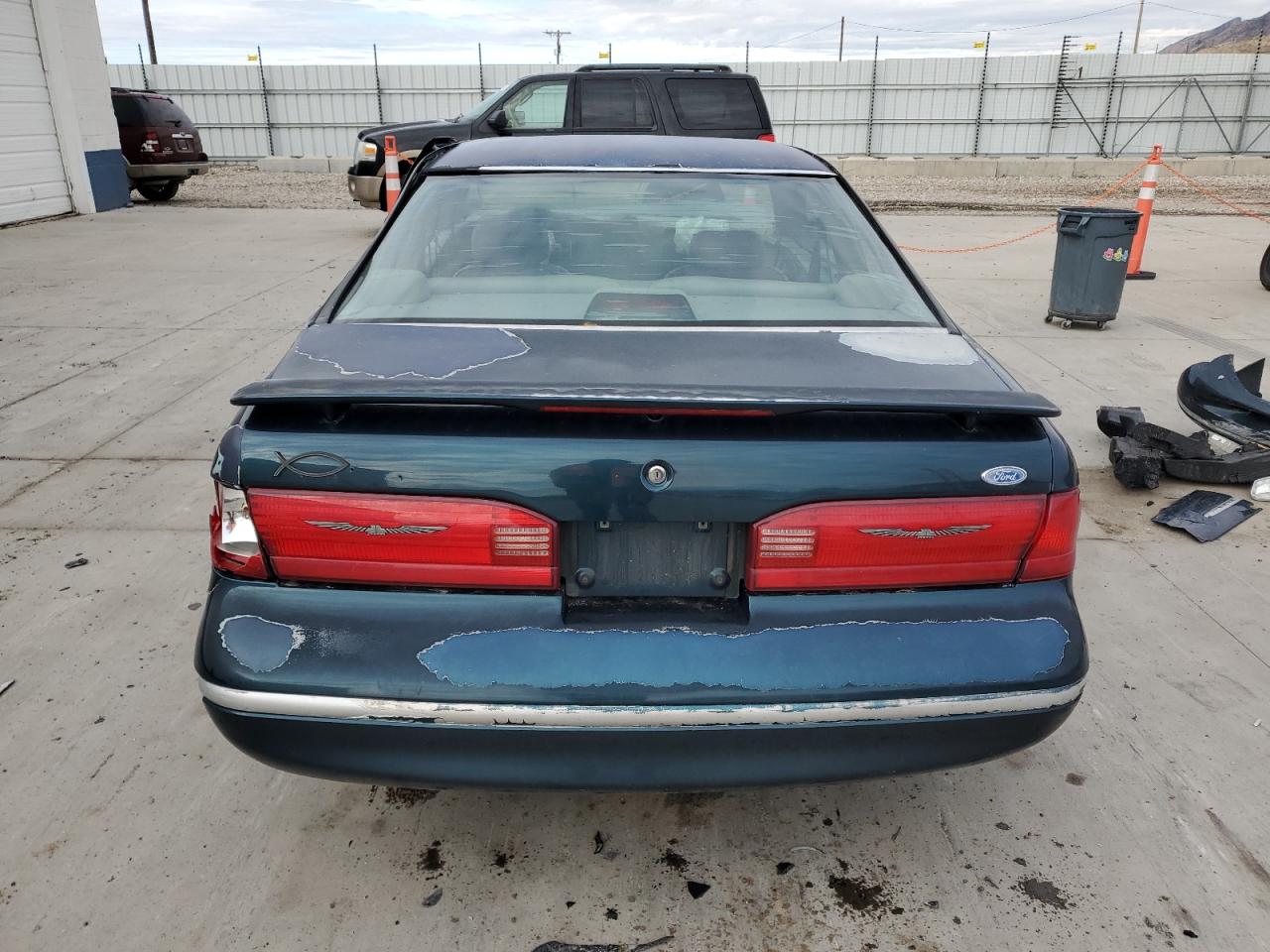1997 Ford Thunderbird Lx VIN: 1FALP62W2VH165124 Lot: 93355715