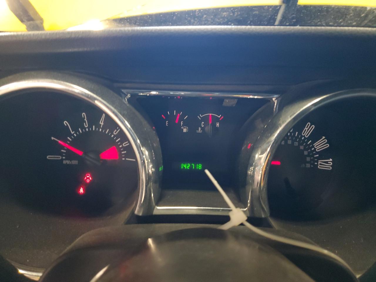 2006 Ford Mustang VIN: 1ZVFT84N365111060 Lot: 90490045