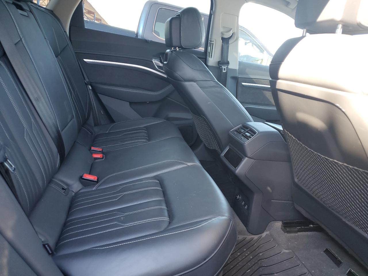 2019 Audi E-Tron Prestige VIN: WA1VABGE5KB013036 Lot: 91889665