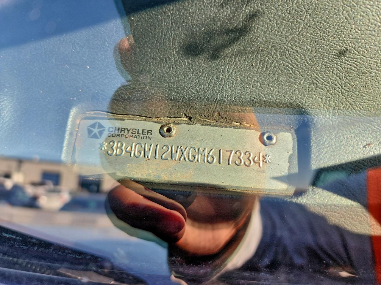 1986 Dodge Ramcharger Aw-100 VIN: 3B4GW12WXGM617334 Lot: 94492535