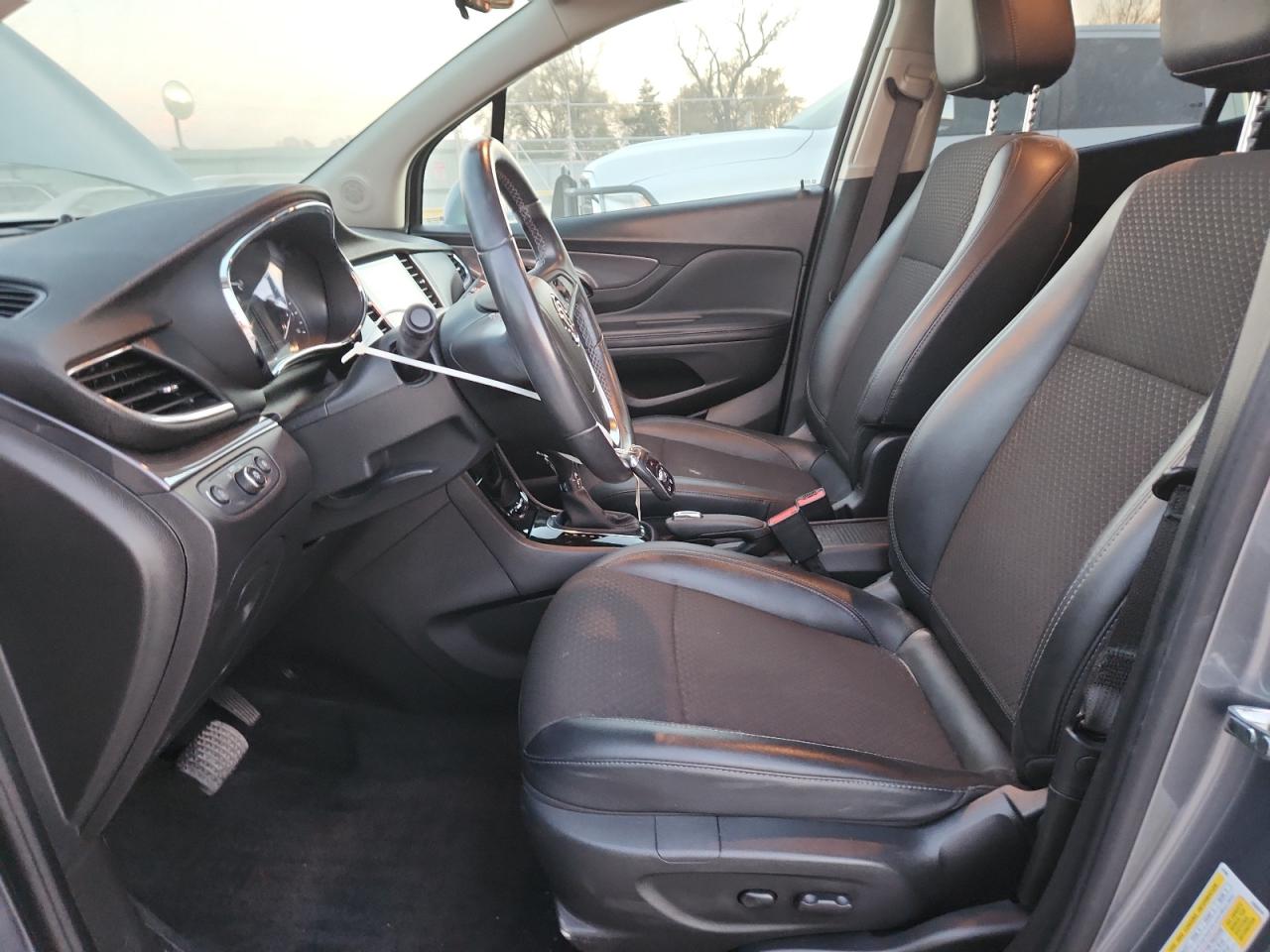 2019 Buick Encore Sport Touring VIN: KL4CJ1SB3KB941197 Lot: 93021285