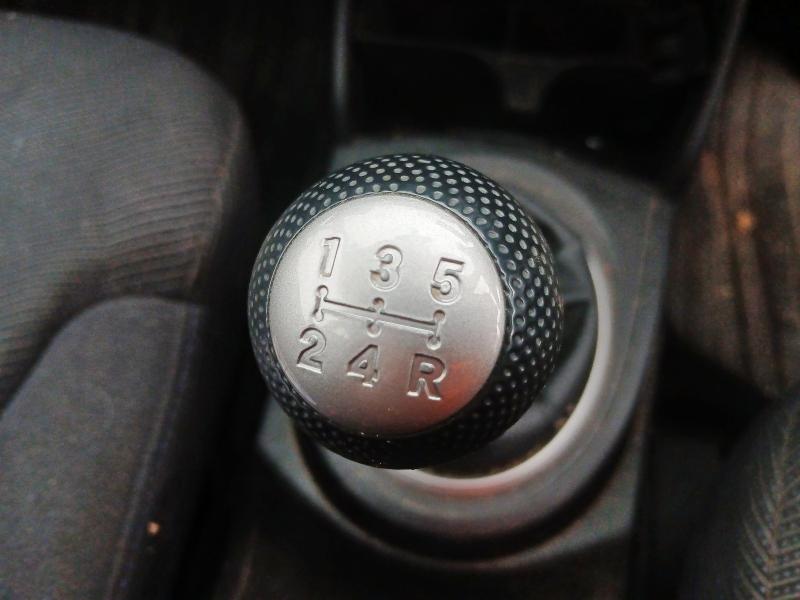 2010 HONDA JAZZ 1.4 I-VTEC ES 5DR