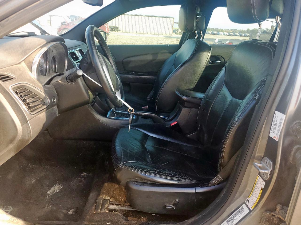 2013 Chrysler 200 Limited VIN: 1C3CCBCG9DN503872 Lot: 93438725