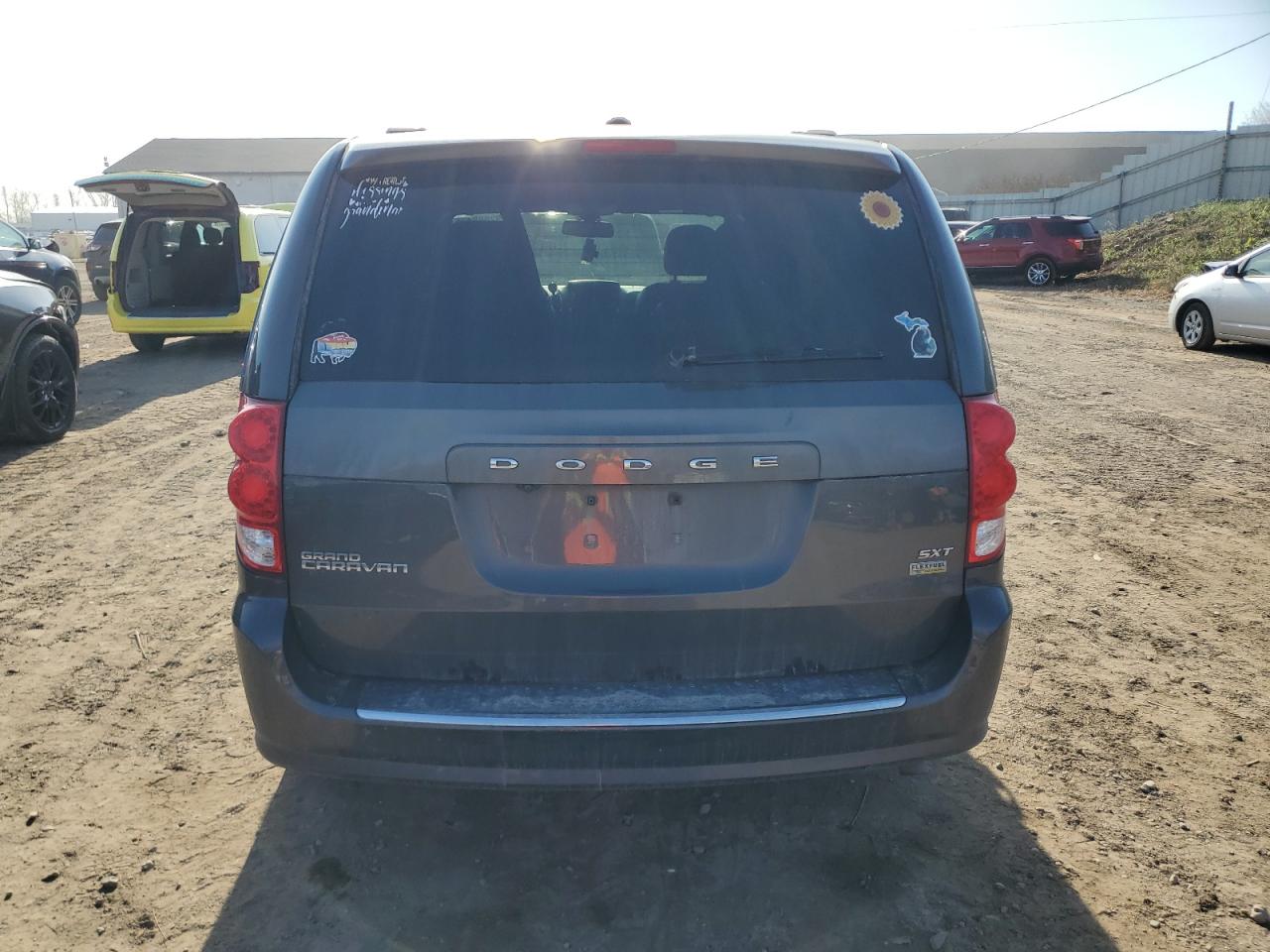 2019 Dodge Grand Caravan Sxt VIN: 2C4RDGCG5KR661416 Lot: 92888475