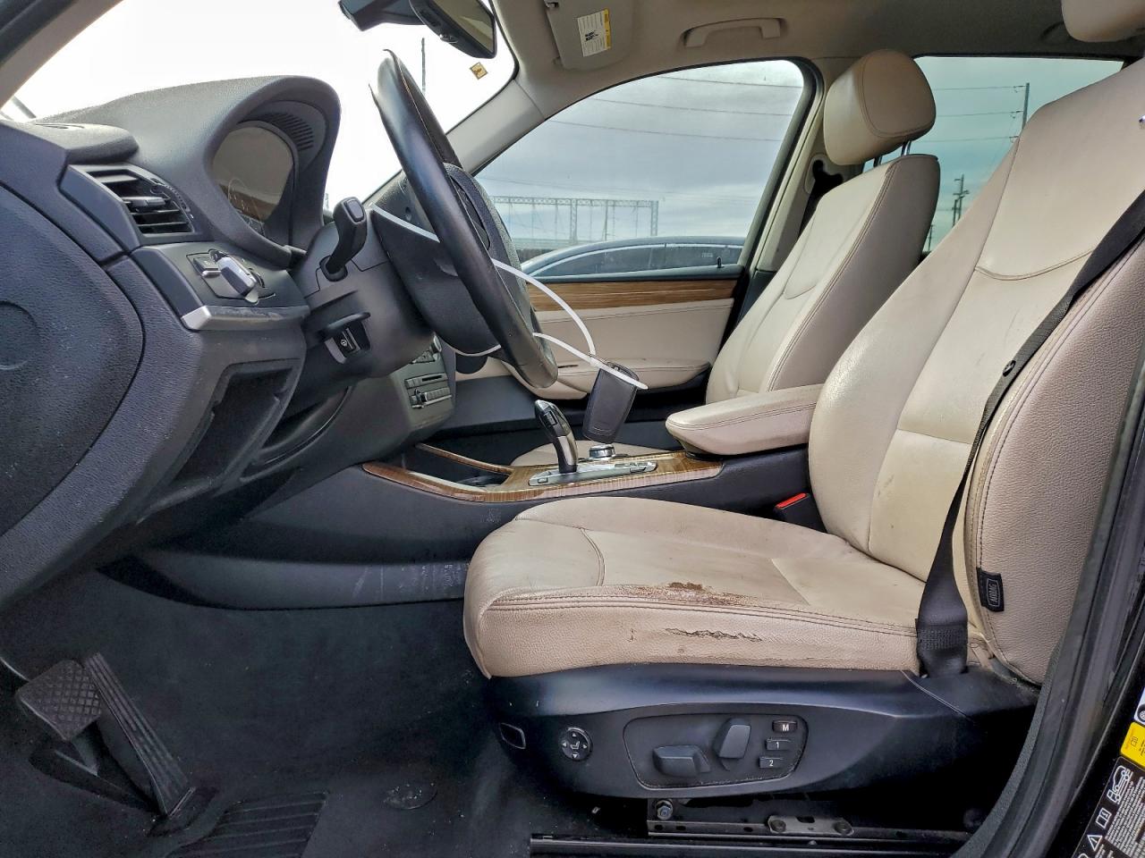 2011 BMW X3 xDrive28I VIN: 5UXWX5C56BL702527 Lot: 93933005