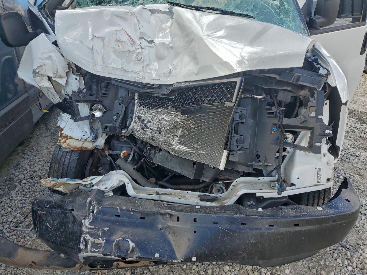 2024 Chevrolet Express Delivery Van VIN: 1GCWGAFP5R1165002 Lot: 92639715