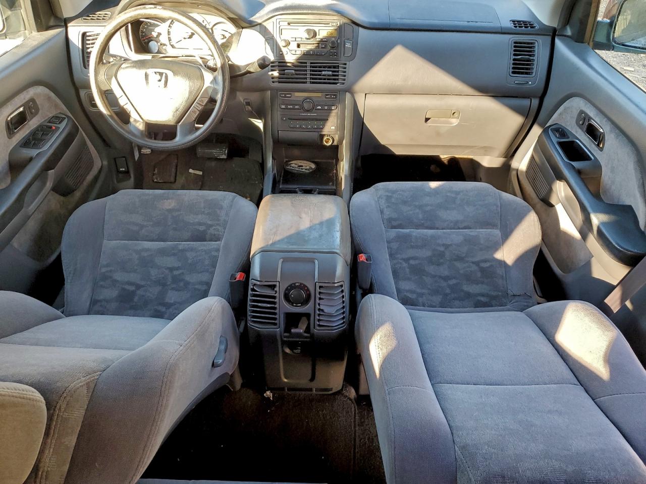 2005 Honda Pilot Ex VIN: 5FNYF18465B043135 Lot: 93687515