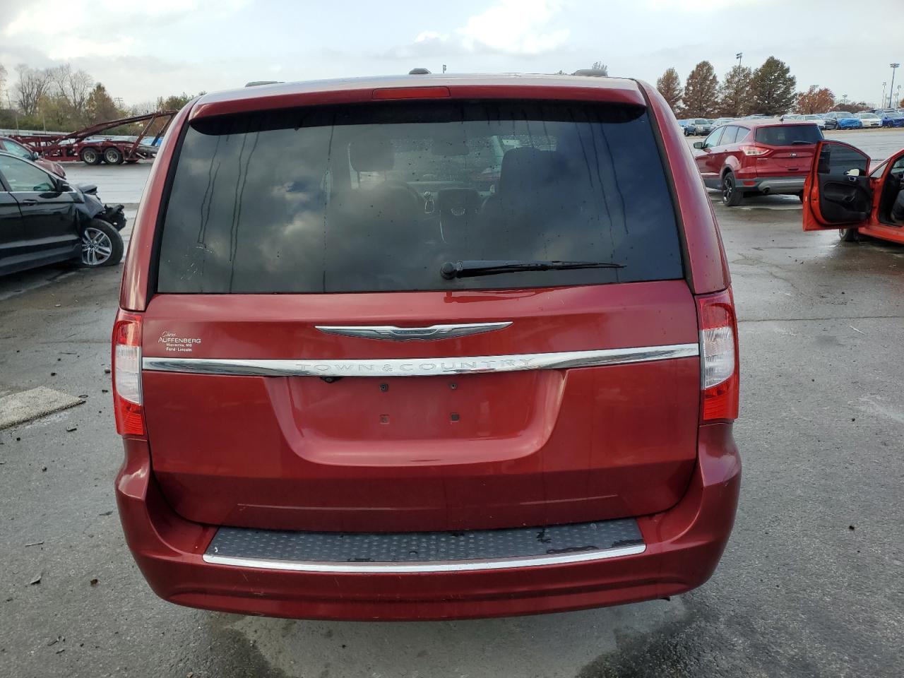 2013 Chrysler Town & Country Touring VIN: 2C4RC1BG7DR802359 Lot: 93286875