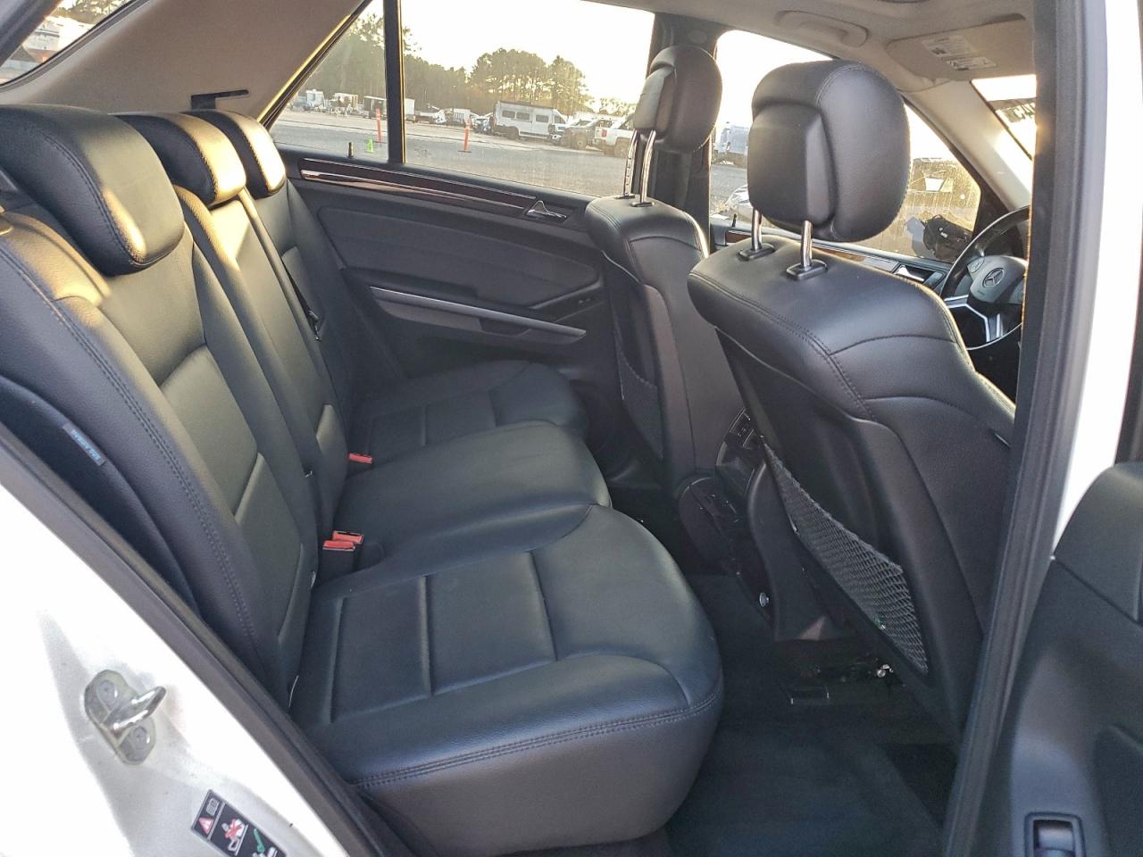 2010 Mercedes-Benz Ml 350 VIN: 4JGBB5GB1AA549690 Lot: 93922945