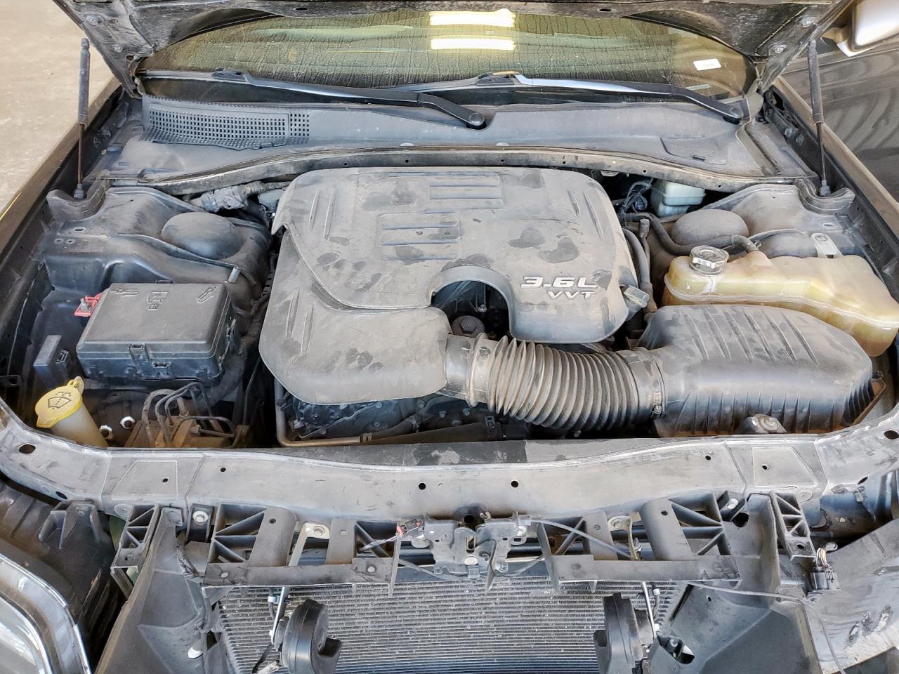 2013 Chrysler 300C Varvatos VIN: 2C3CCADG8DH740144 Lot: 90733915