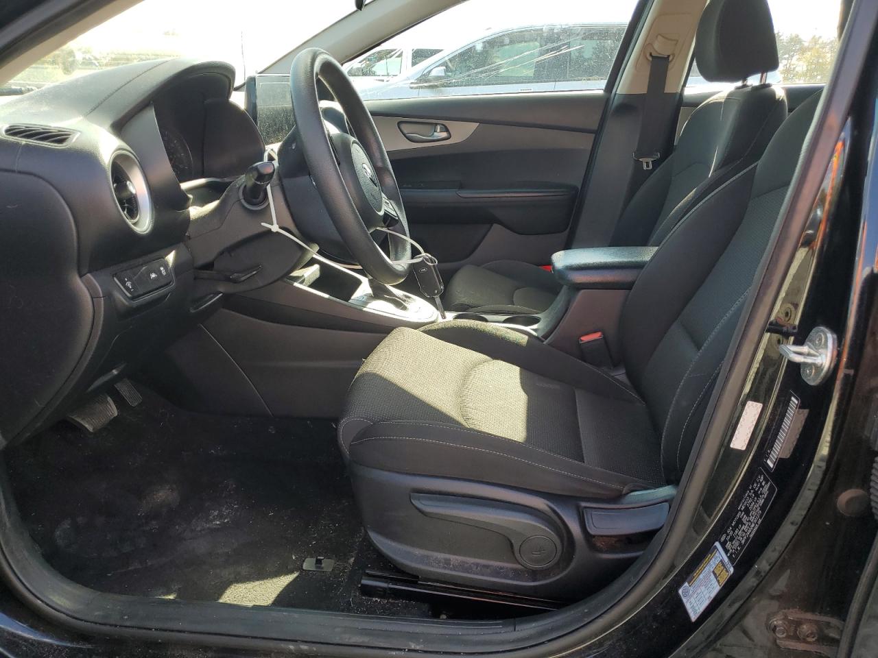 2021 Kia Forte Fe VIN: 3KPF24AD2ME301279 Lot: 90990535