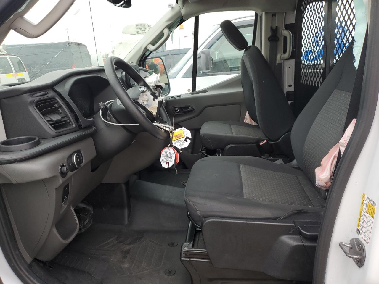 2024 Ford Transit T-250 VIN: 1FTBR1Y80RKA40563 Lot: 92502275