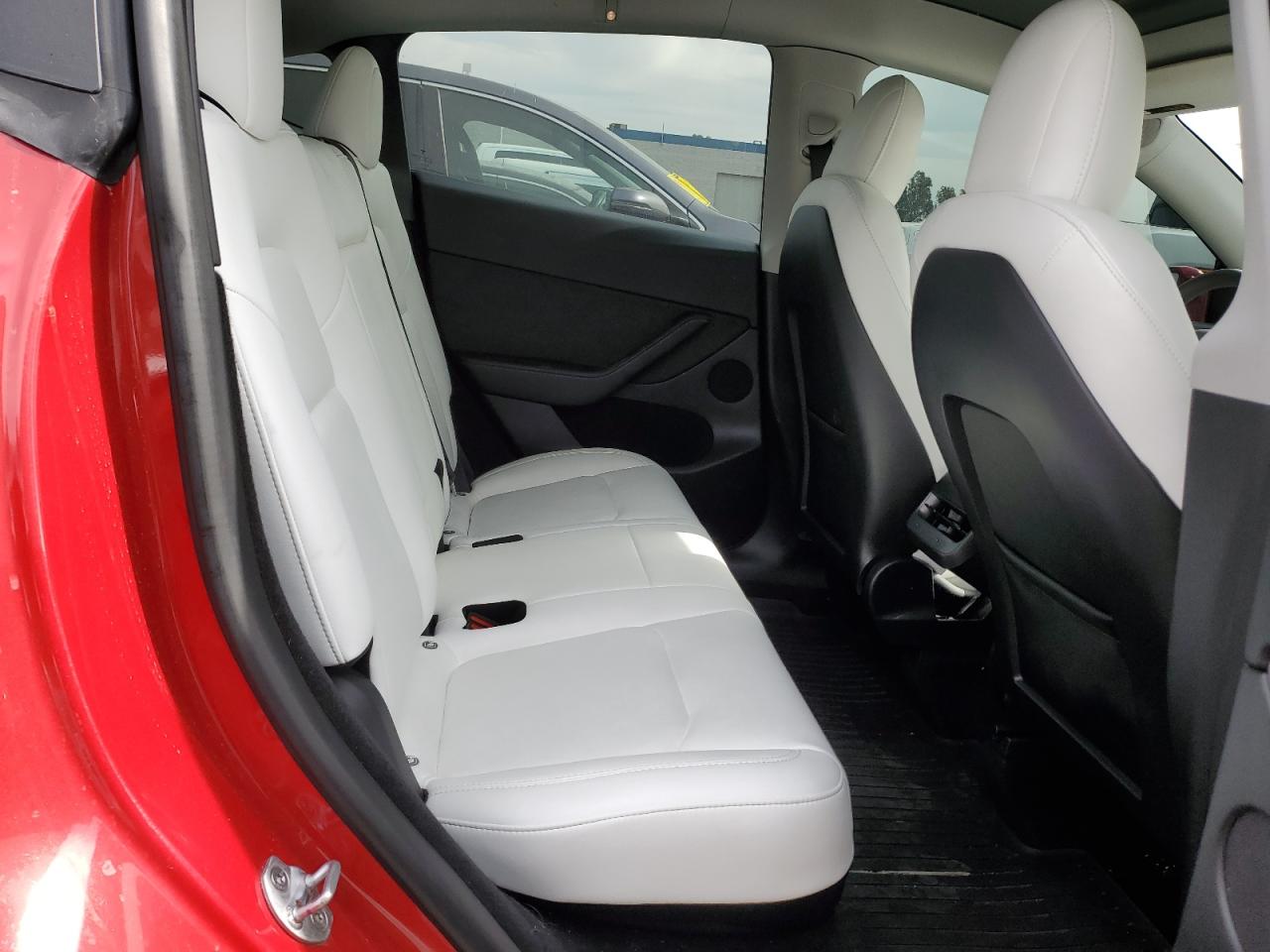 2023 Tesla Model Y VIN: 7SAYGDEE0PF623322 Lot: 92566845