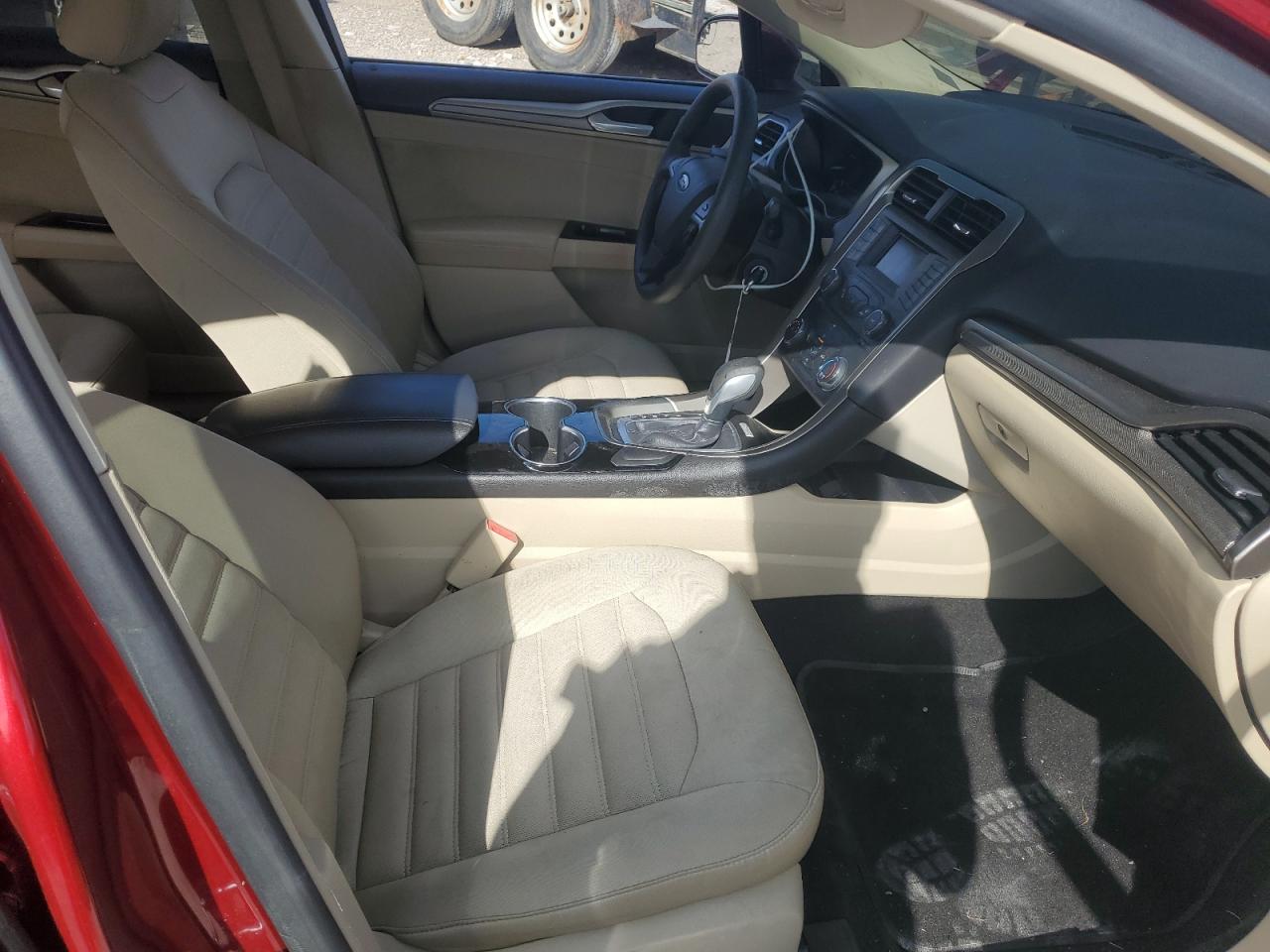 2015 Ford Fusion Se VIN: 1FA6P0H76F5120796 Lot: 92984645