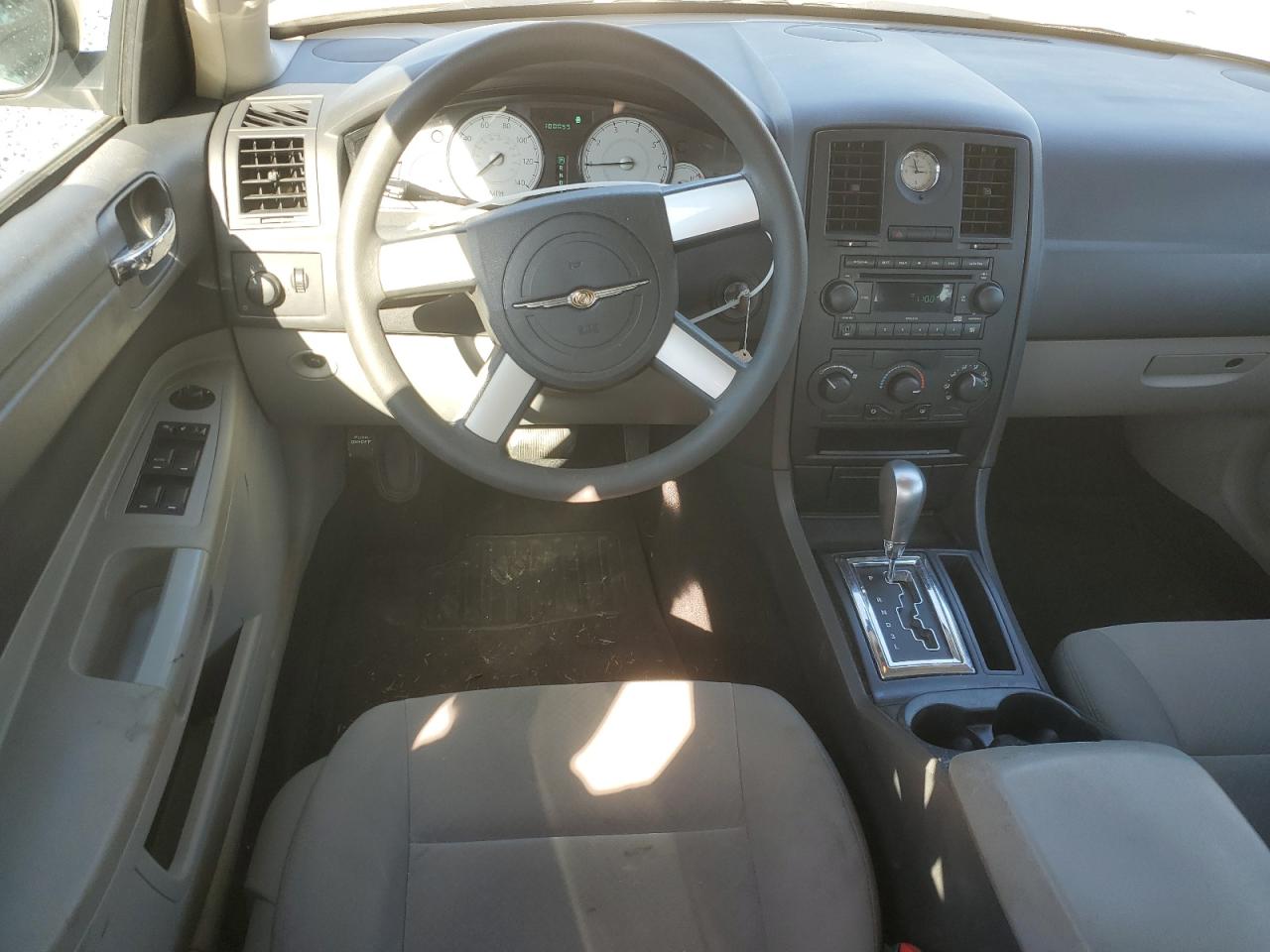 2007 Chrysler 300 VIN: 2C3KA43R37H828982 Lot: 90874585