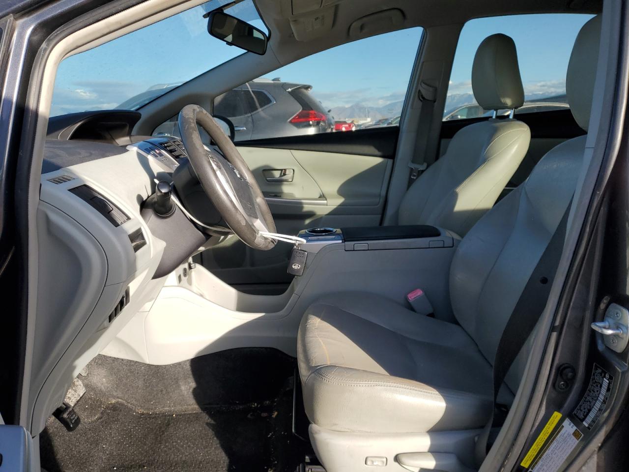 2012 Toyota Prius V VIN: JTDZN3EUXC3038022 Lot: 92128755