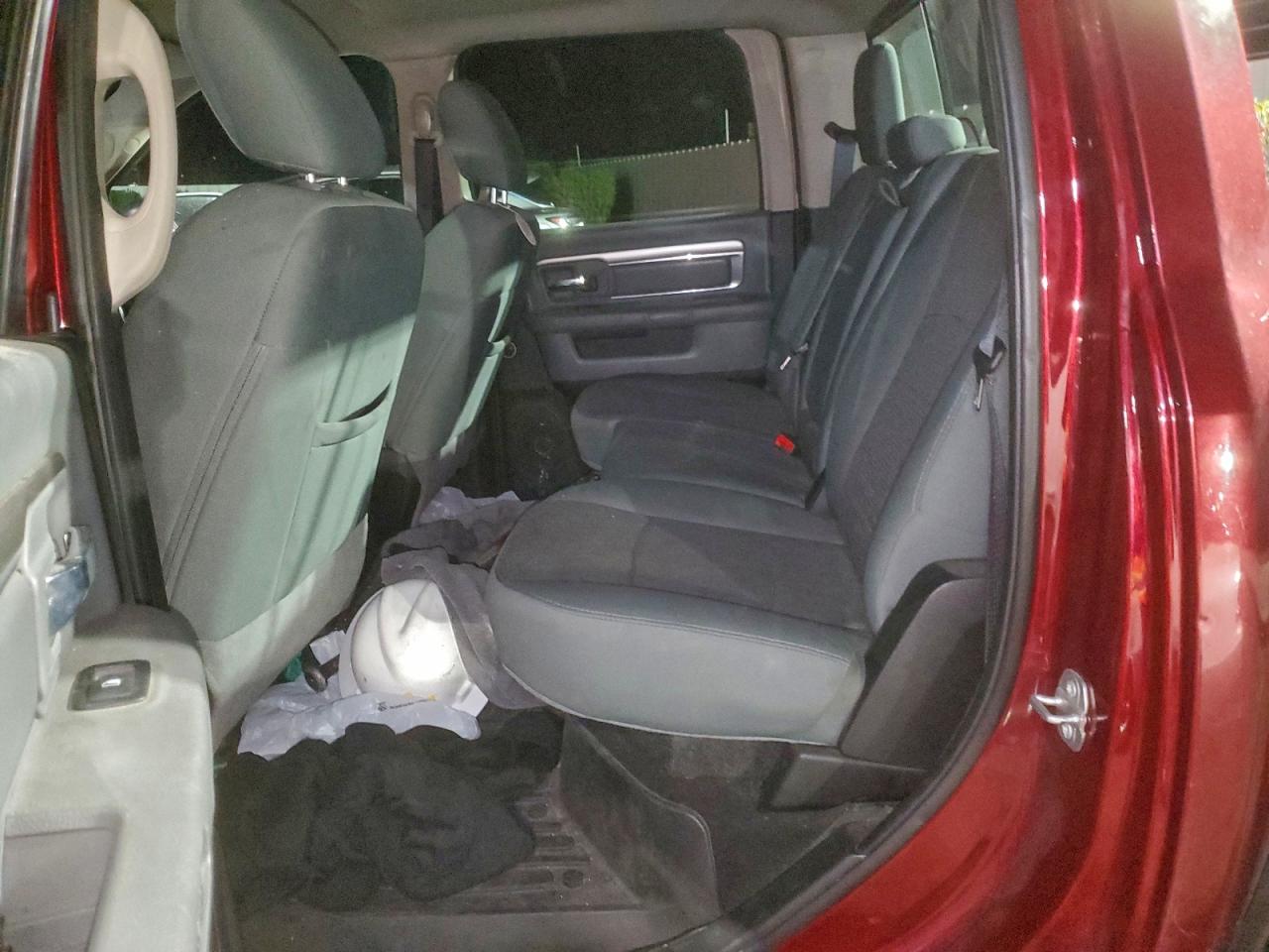 2018 Ram Trucks 1500 Slt VIN: 207809 Lot: 85441305