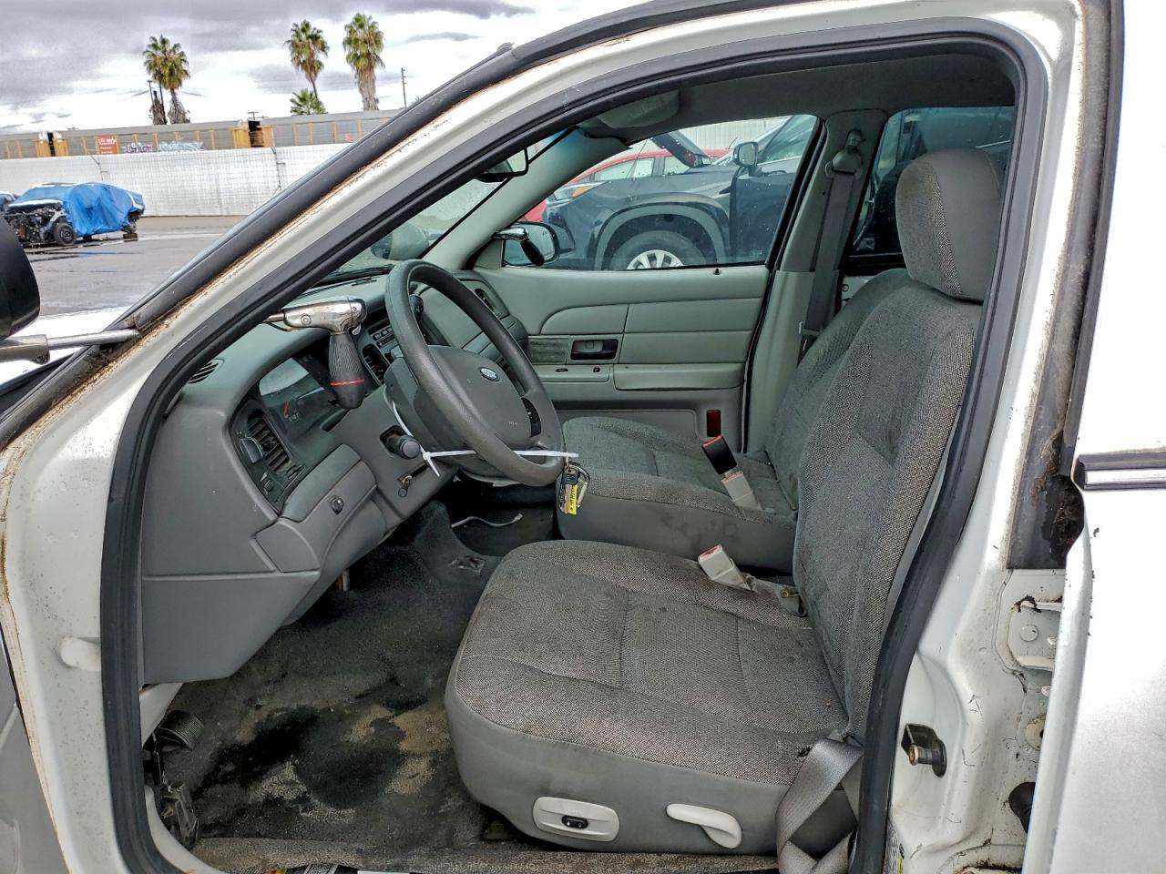 2005 Ford Crown Victoria Police Interceptor VIN: 2FAHP71W75X160000 Lot: 93773375