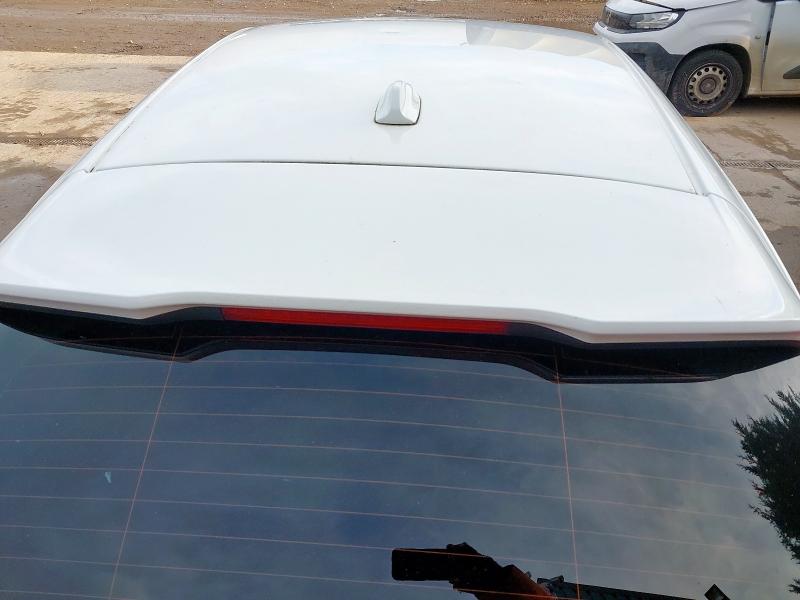 2015 VOLVO V40 D3 [4 CYL 150] R DESIGN NAV 5DR