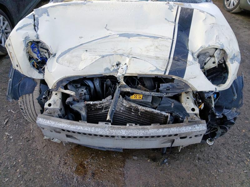 2005 MINI HATCHBACK 1.6 COOPER 3DR