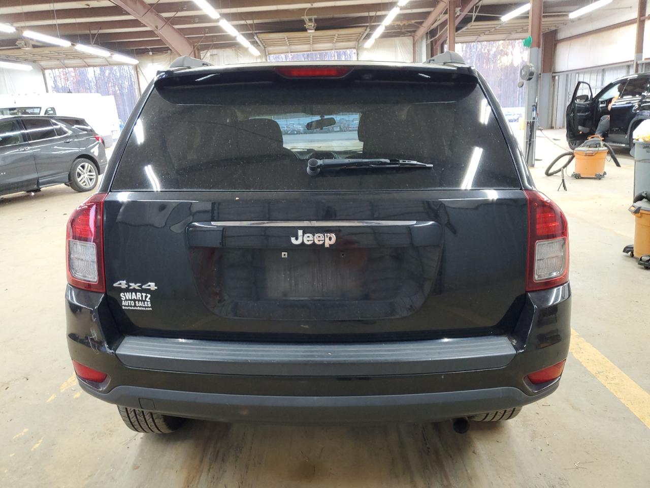 2015 Jeep Compass Sport VIN: 1C4NJDBB4FD438725 Lot: 93660755