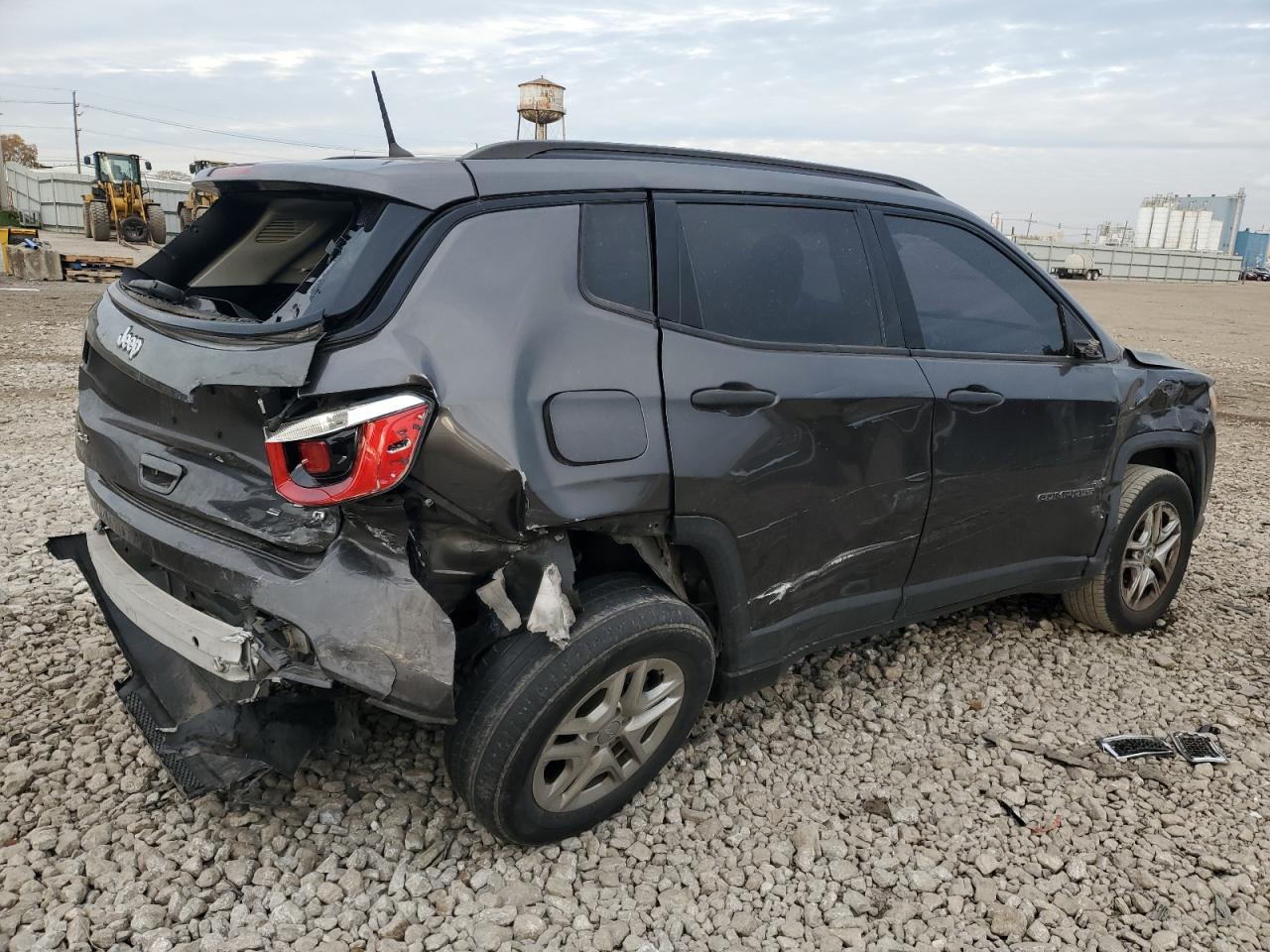 2018 Jeep Compass Sport VIN: 3C4NJDAB5JT131326 Lot: 90522435